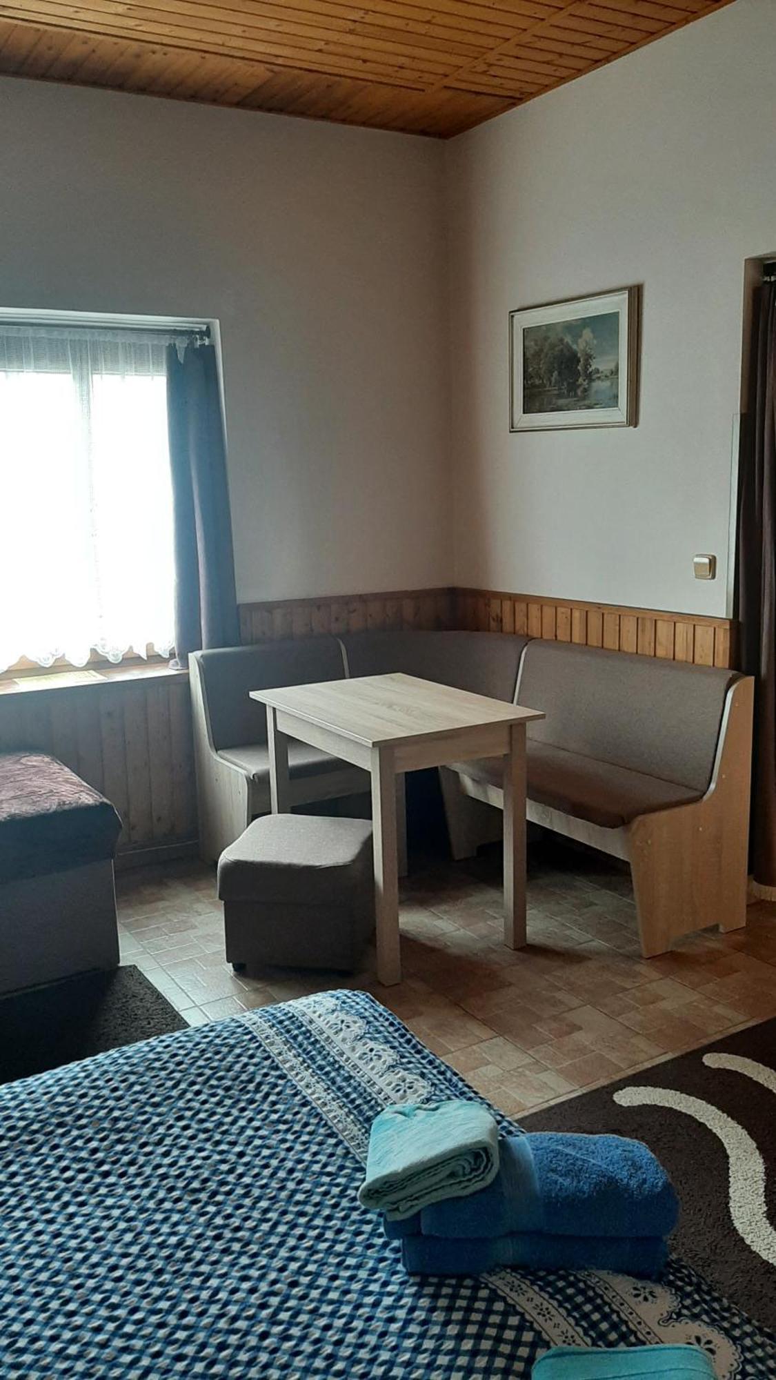 Guest House Vila Frýdštejn Bagian luar foto